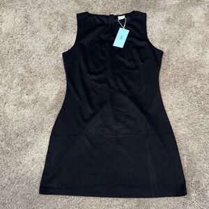 Elegant Black Sleeveless Dress
